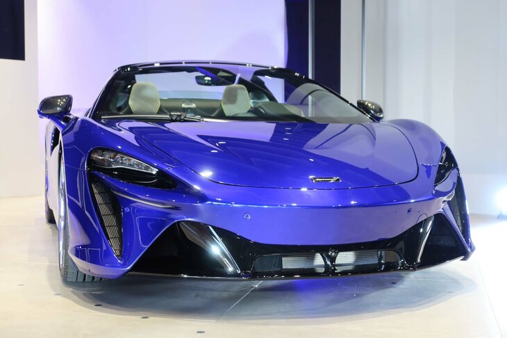 マクラーレン・アルトゥーラ スパイダー（フロントまわり）