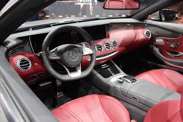 メルセデスAMG S63 4MATICカブリオレ エディション130