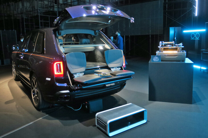 ロールス・ロイス・ブラックバッジ・カリナン