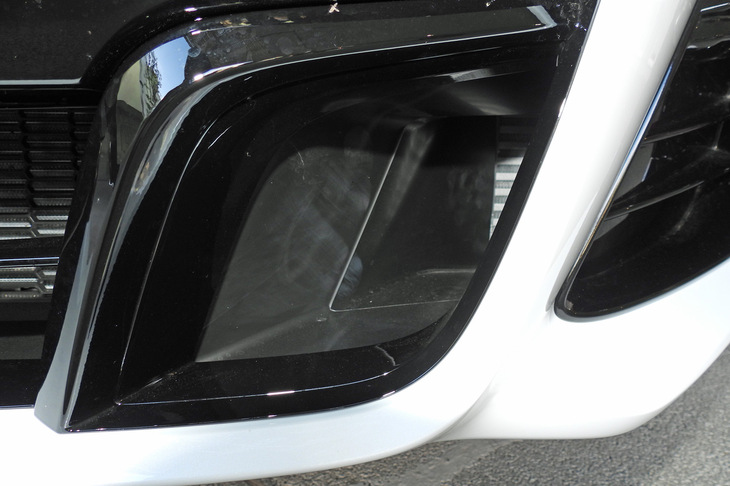 燃料電池システムのための吸気口。