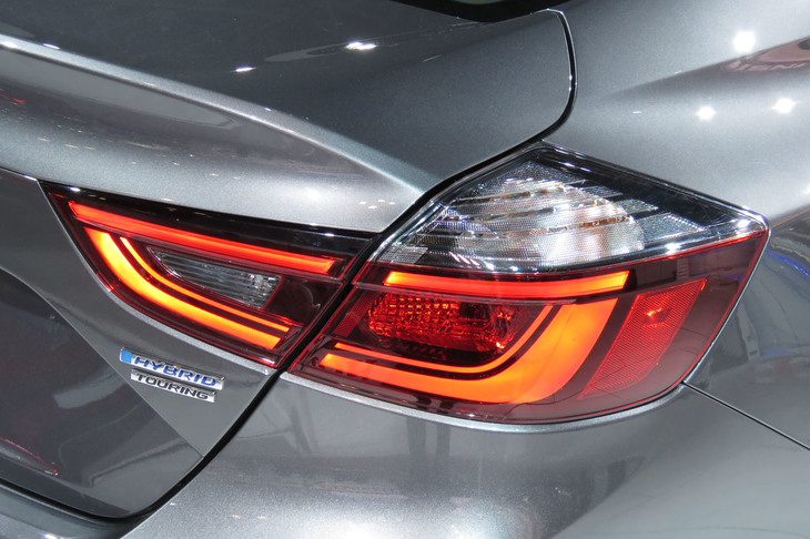 ホンダ・インサイト（リアコンビランプ）