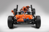 ボルボからコンパクトSUV「XC40」のEVバージョンが登場　ブランド初の100％電気自動車の画像