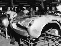 アストンマーティンの名車「DB4 G.T.」が25台限定で復活の画像