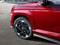 「ヒョンデ・コナ」の新グレード「Nライン」発売　専用リアウイングなどでスポーティーさをプラスの画像