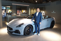 初披露イベントで「マセラティ・グランカブリオ トロフェオ」を紹介したマセラティ ジャパンのジェネラルマネージャー玉木一史氏。