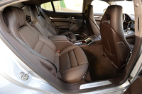 第225回：最新のポルシェが大集結ポルシェ フルモデルレンジ試乗会（後編）の画像