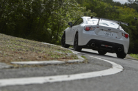 スバルBRZ tS GT PACKAGE
    