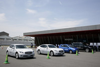 日産の最新ハイブリッド車に先行試乗の画像