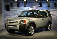 第120回：コージのNYショー報告（その5）戦え！ランドローバーの画像