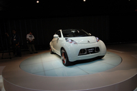 「三菱i MiEV SPORT」：可愛く、クールで、エコ楽しい！【コレはゼッタイ！】の画像