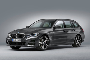 「BMW 3シリーズ」にワゴンボディーの「ツーリング」登場　従来モデルより荷室を拡大