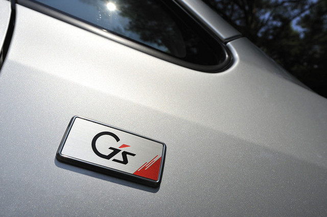 トヨタ ヴォクシーzs G S バージョン エッジ ノアsi G S 試乗記 ボディ固めで味濃いめ Webcg