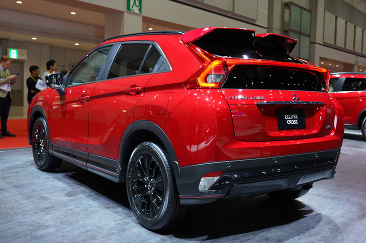 三菱エクリプス クロス