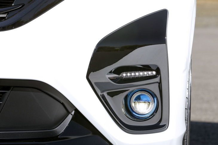 ホンダ・フリード モデューロX Honda SENSING（LEDフォグランプ）