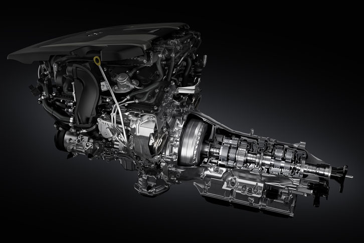 3.5リッターV6ツインターボエンジンには10段ATが組み合わされる。