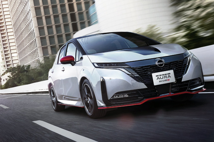 「ノート オーラNISMO」のパワーユニットは基本的に「ノート オーラ」と同じだが、制御プログラムが異なっており、専用のスポーツモードである「NISMO」モードはもちろん、「NORMAL」や「ECO」モードでも走りが楽しめるようつくり込まれている。