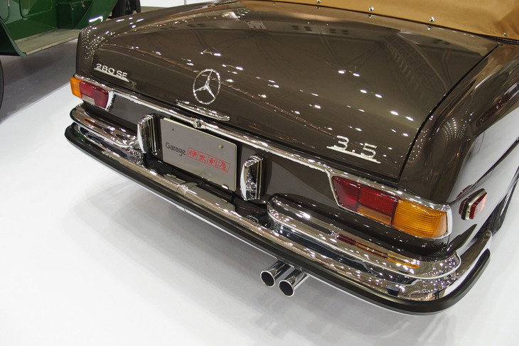 メルセデス・ベンツ280E 3.5 カブリオレ（1971年）／ガレーヂ伊太利屋
