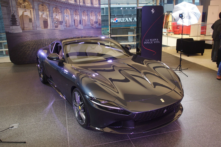 フェラーリ・ローマ（エクステリア）