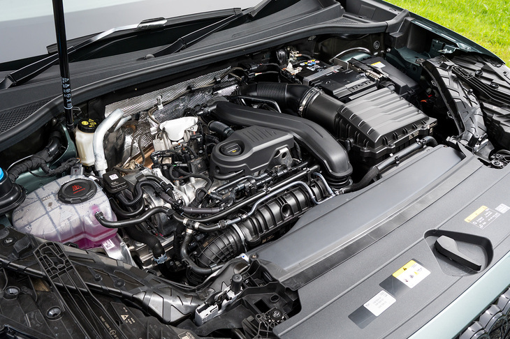 「110kWアドバンスト」は最高出力110kW（150PS）の1.5リッター4気筒ターボエンジン（マイルドハイブリッド）を搭載。駆動方式はFWDのみの設定だ。