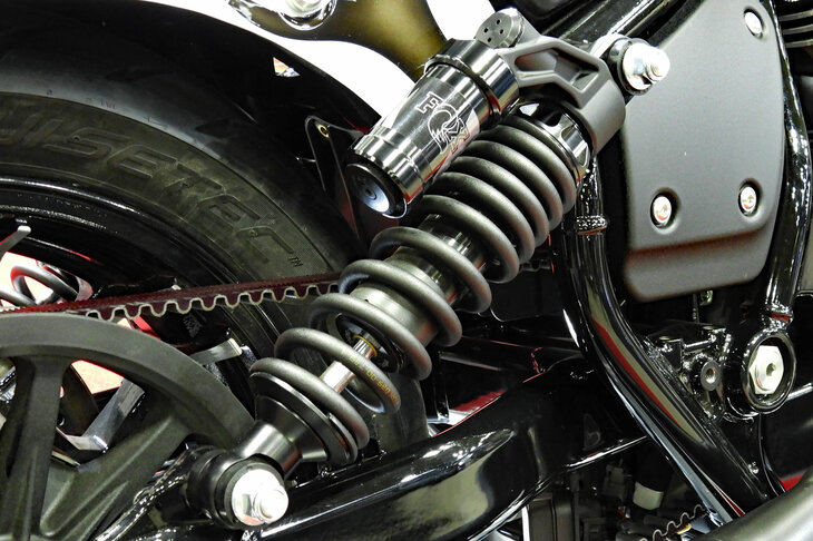 COSMICの三浦大介氏の手になる「インディアン・スポーツチーフ」。