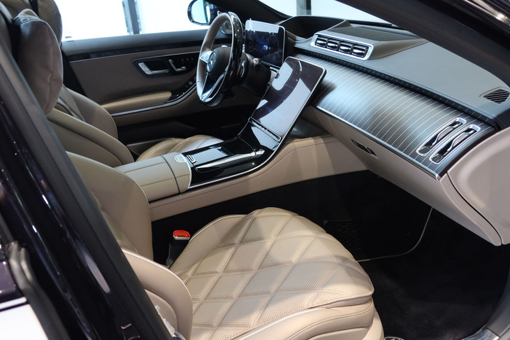 メルセデス・マイバッハS680エディションノーザンライツ（インテリア）