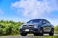 メルセデス・ベンツGLE400d 4MATICクーペ スポーツ