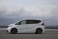 「エモーショナル ツアラー」をコンセプトに開発された「フリード モデューロX」。6人乗り仕様と7人乗り仕様がラインナップされる。