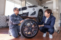 BMWでは「できれば半年に1回、それとは別に長距離を走る場合には、その前にディーラーに寄っていただくのが安心です」とユーザーに呼びかけている。