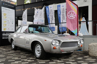 1963年デビューの「ゴードン・キーブル」。当時のはやりだった斜め配置のデュアルヘッドライトを備える。