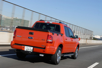 フォード・エクスプローラー・スポーツトラック V8リミテッド（4WD/6AT）【ブリーフテスト】の画像