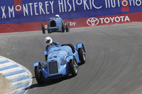 こちらは、コークスクリューで有名、ラグナセカ・レースウェイで開催された「モントレー・ヒストリック・オートレース」の模様。 
    