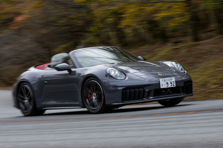 �ŐV�́u�|���V�F911�v��992.2�^����u�J����GTS�J�u���I���v���`���C�X�B�b��̃n�C�u���b�h�p���[�g���C...
