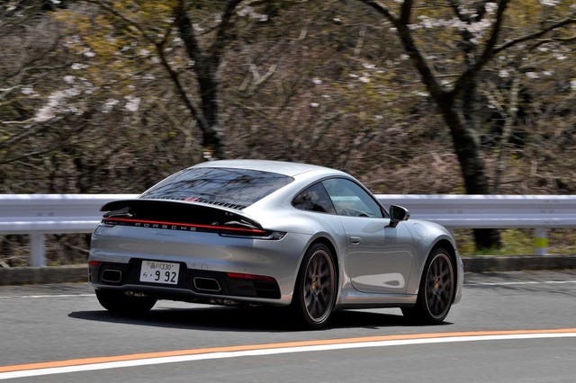 ポルシェ911カレラ（RR/8AT）【試乗記】 刺激はたっぷり - webCG