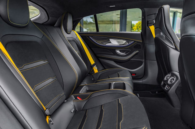 メルセデスAMG GT 4ドアクーペ 内装・外装など91枚 【画像・写真】 - webCG