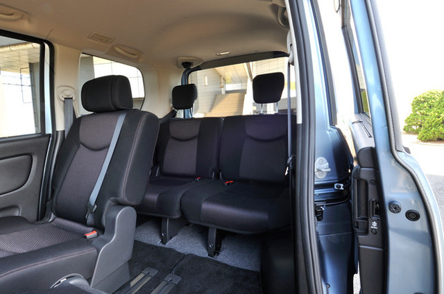 1UPJ-46957235]セレナ Sハイブリッド(HFC26)右3列目シート 中古 ハイウェイスター Sハイブリッド Vセレクション＋セーフティ2⁄DAA