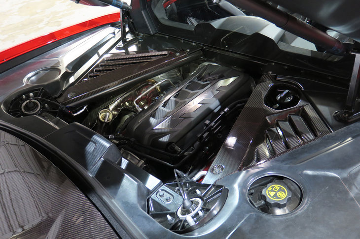 シボレー・コルベット3LT（6.2リッターV8 OHVエンジン）