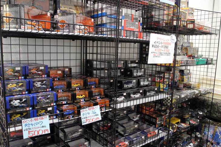 ケニートイズのブース。