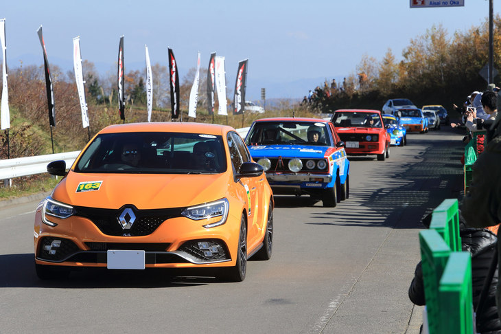 今年日本に導入されたばかりの新型「ルノー・メガーヌ ルノースポール」。
