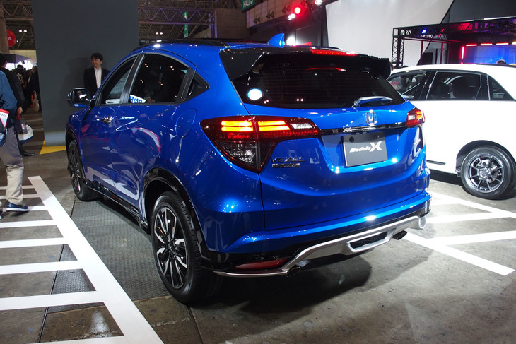 ホンダ・ヴェゼル ツーリング モデューロX