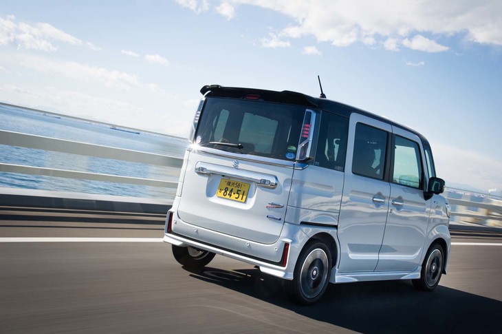 新型「スペーシア」には、予防安全パッケージ「スズキセーフティーサポート」が搭載される。