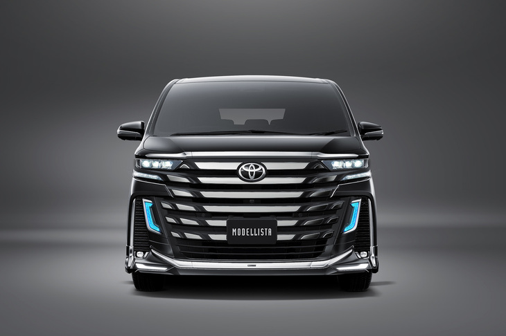 トヨタ・ヴェルファイア ビーストレザースタイル