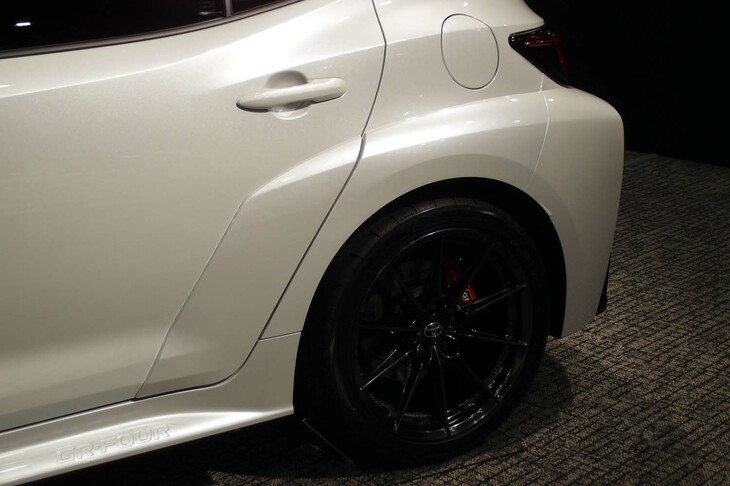 トヨタGRカローラRZ（リアフェンダー周辺部）