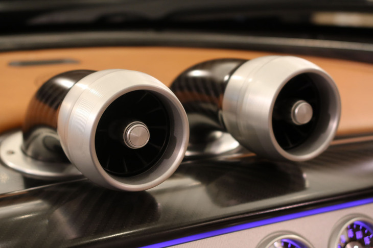 パガーニ・ウトピア ロードスター（エアコン吹き出し口）