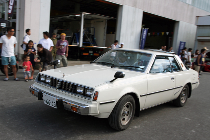 1978年「三菱ギャランΛ（ラムダ）」。4ドアセダンの「ギャランΣ（シグマ）」から派生したスペシャルティーカー。懐かしのエンケイディッシュ（アルミホイール）を履いている。