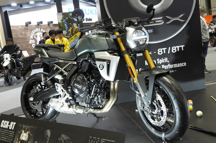 スズキGSX-8T