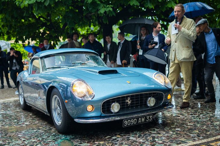 人気投票によって決定する「コッパドーロ・ヴィラデステ」に輝いた1961年製「フェラーリ250GTスパイダー カリフォルニア」。