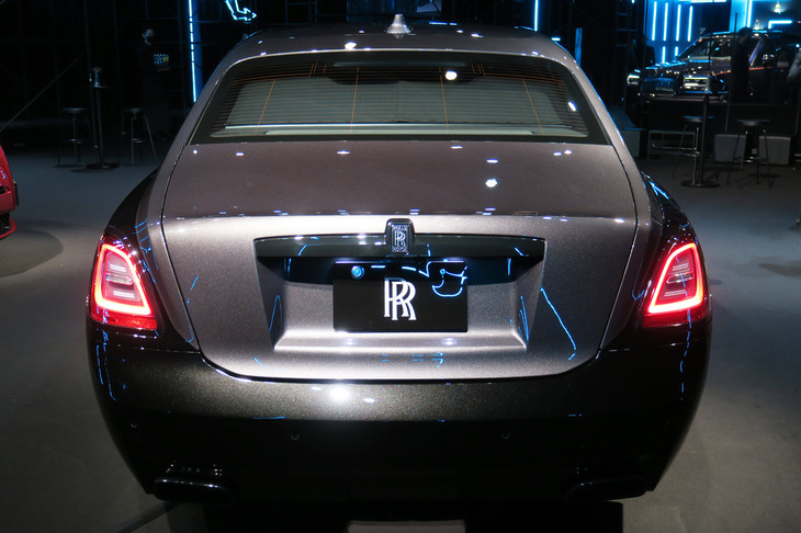 ロールス・ロイス・ブラックバッジ・ゴースト（エクステリア）