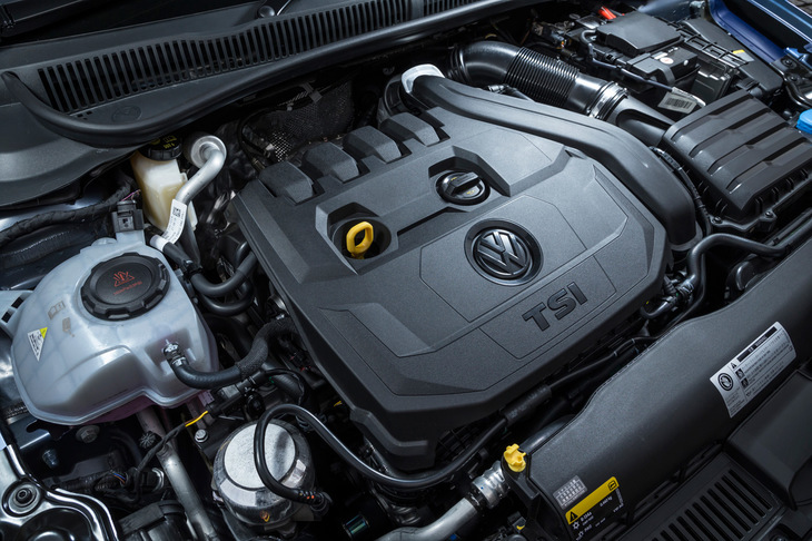 フォルクスワーゲンの新世代エンジンである「1.5 TSI Evo」。本国では2017年の「ゴルフ」のマイナーチェンジを機に市場投入されているが、日本では今回の「ポロTSI Rライン」が“お初”となる。