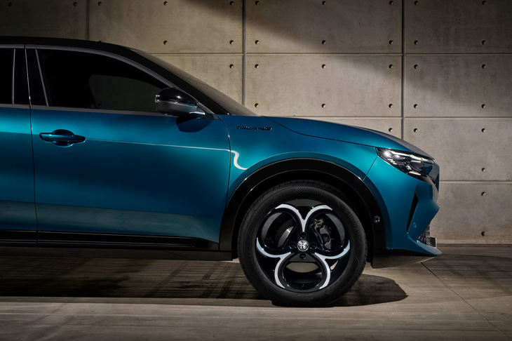 アルファ・ロメオ・ミラノ（タイヤ＆ホイール）