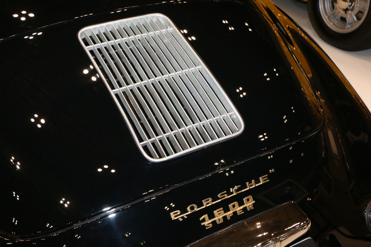 ポルシェ356スピードスター（1955年）／ヴィンテージ湘南